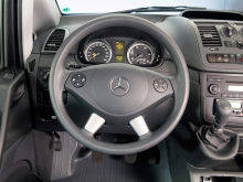 Фото Mercedes-Benz Vito Fourgon 116 CDI MT L1 №6